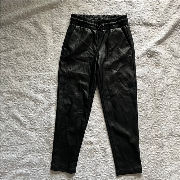 LOFT NWT pull on faux leather pants XS-S - Picture 2 of 12